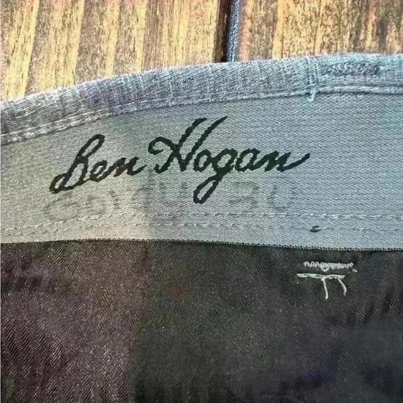 Ben Hogan men’s flat front golf pants size 38/32, EUC, see photos, slacks gray - Picture 6 of 6